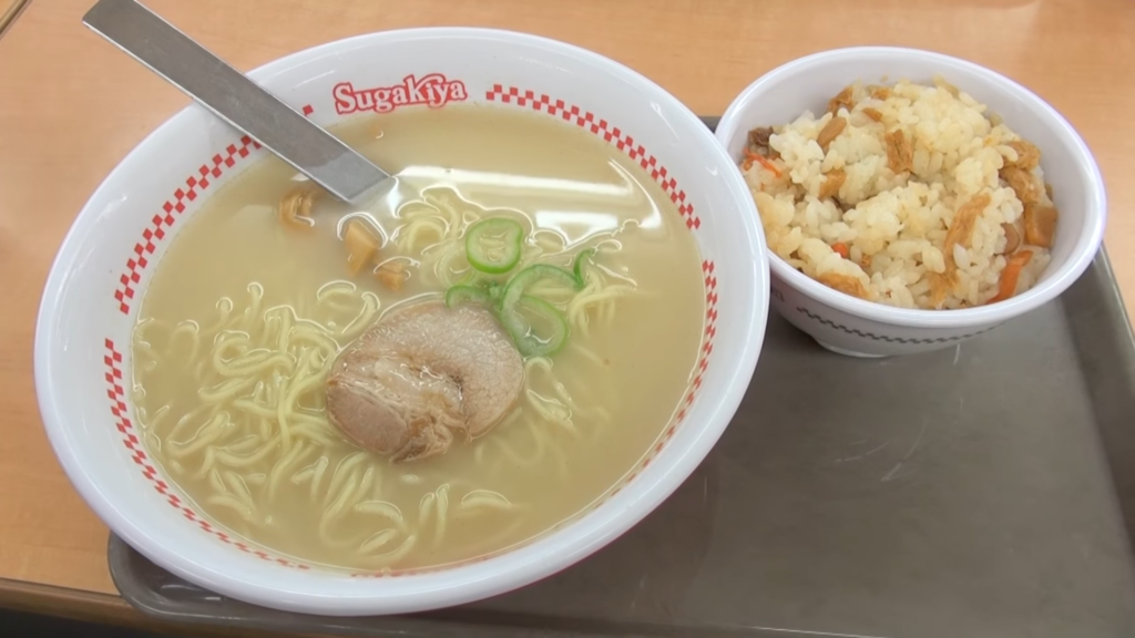 スガキヤラーメンと五目ごはん