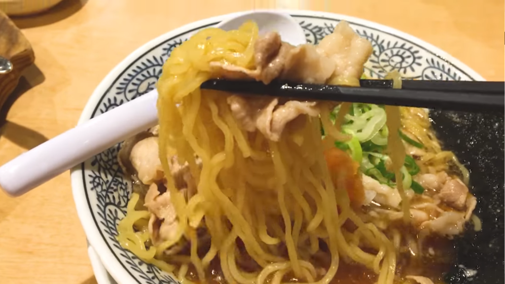 丸源ラーメンの肉そばの麺