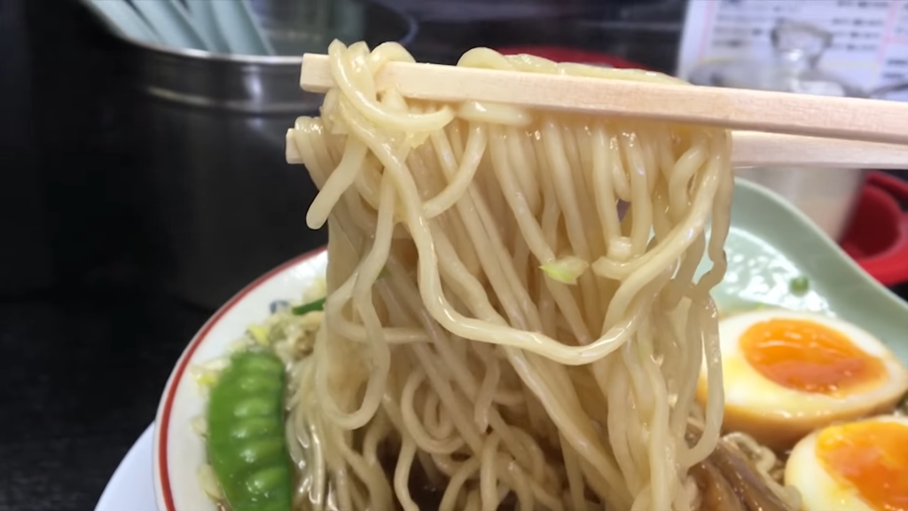 「みずさわ屋」さんの中華そばの麺