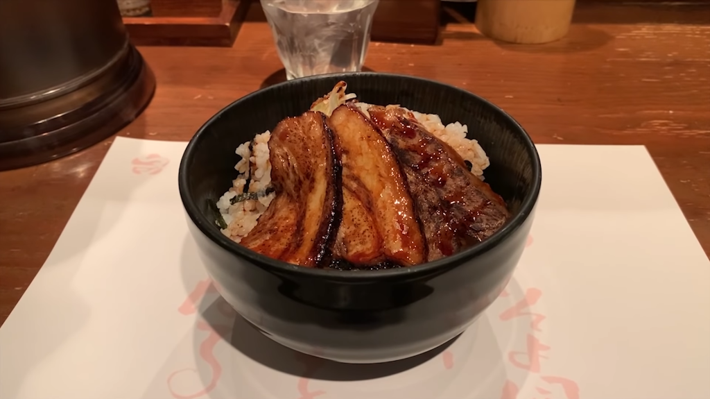 「吉祥寺真風」さんのチャーシュー飯